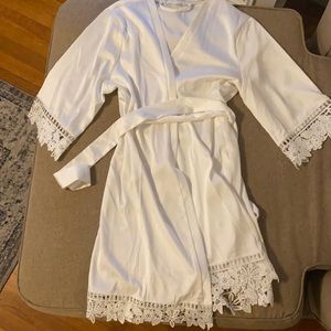 Bridal Robe to get ready for wedding